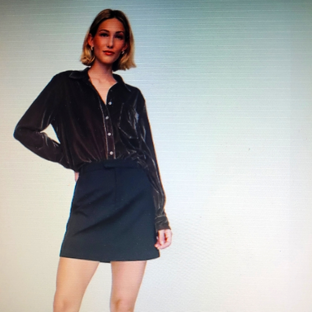 EUC/ Kenar Studio Holiday Velvet Shirt